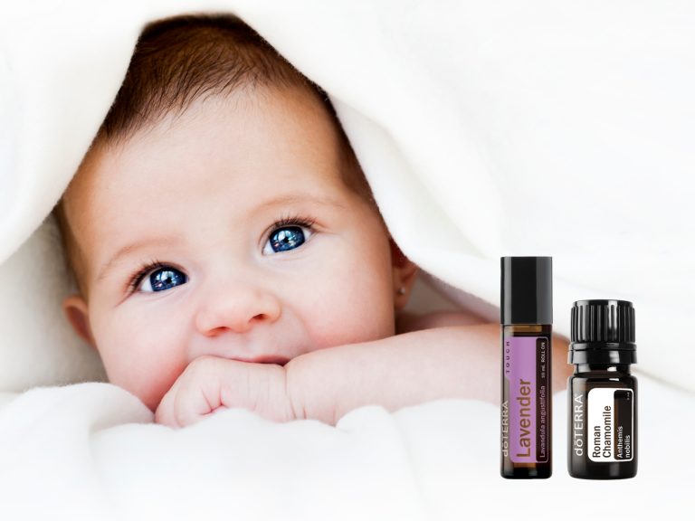 Az illóolajok babáknak is hasznos segítséget nyújthatnak. Használhatjuk hasfájásra, fogzás idején, vagy a nyugodt alvás biztosítására.