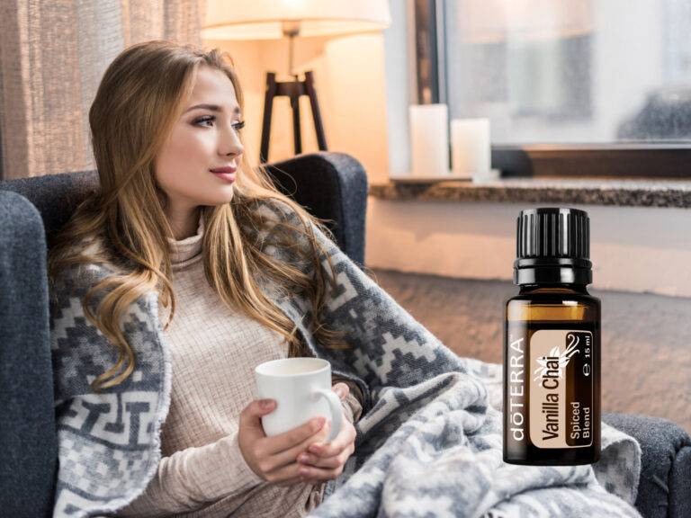 A doTERRA Vanilla Chai egy különleges keverék, amiben a vanília édessége találkozik a szegfűszeg, a gyömbér és más fűszerek karakterével.